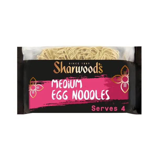 Sharwoods Medium Egg Noodles 226g
